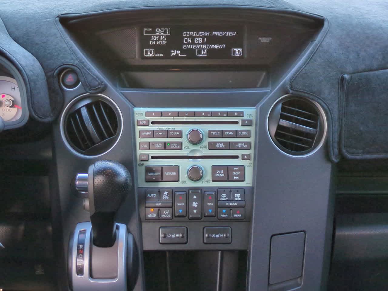 Thumbnail: 2011 Honda Pilot - 18