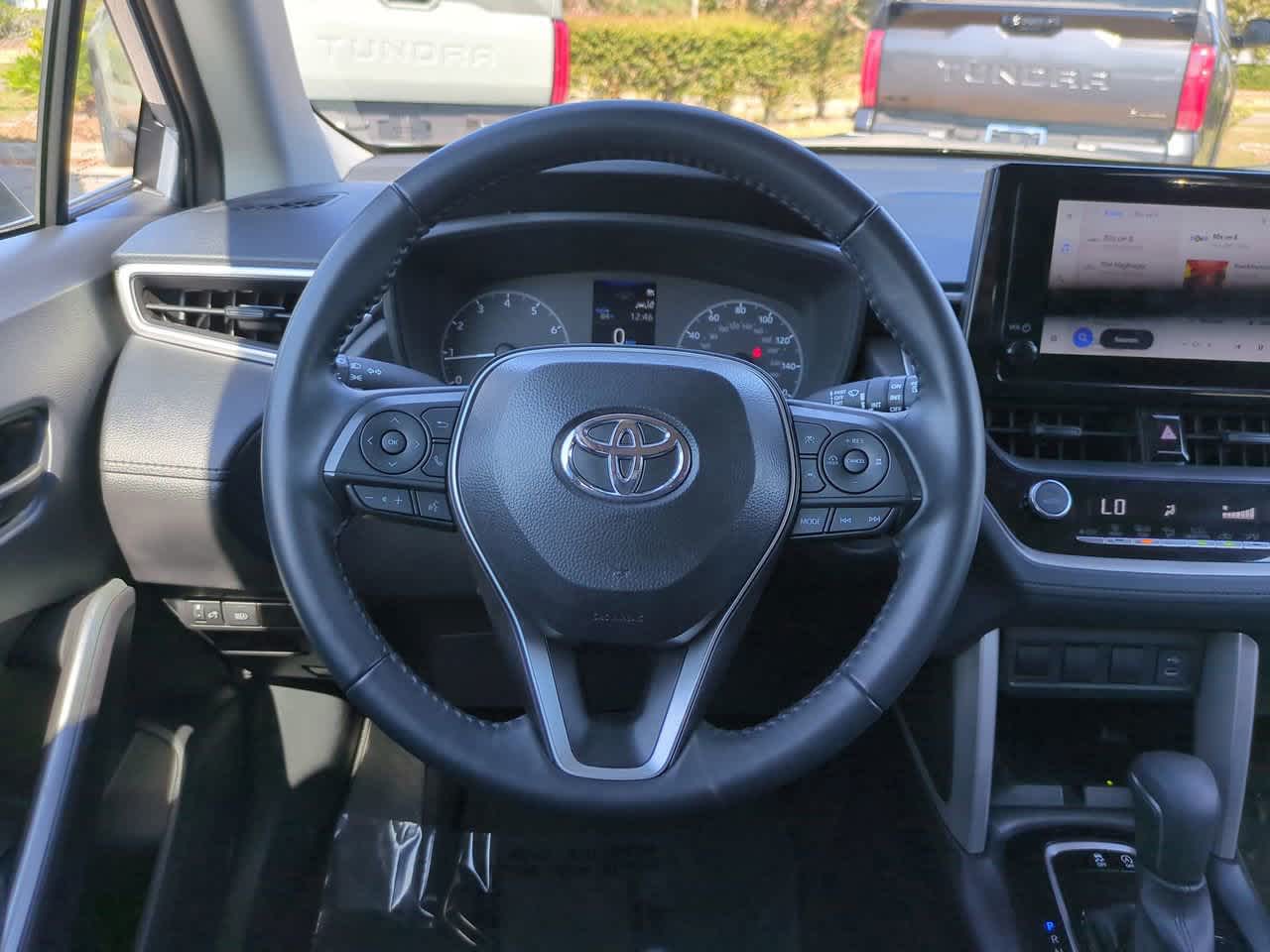 Thumbnail: 2025 Toyota Corolla Cross - 15