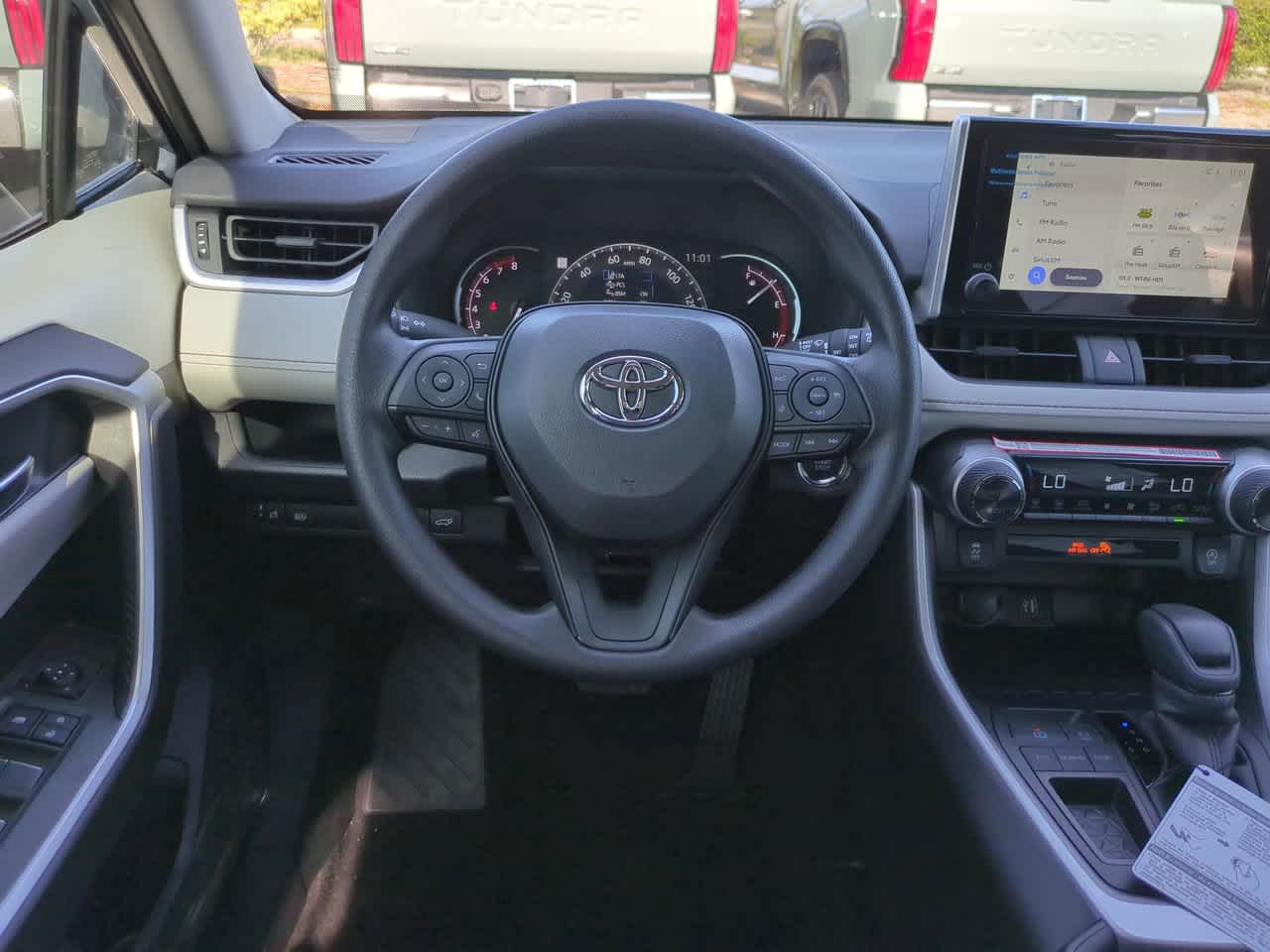 Thumbnail: 2025 Toyota RAV4 - 15