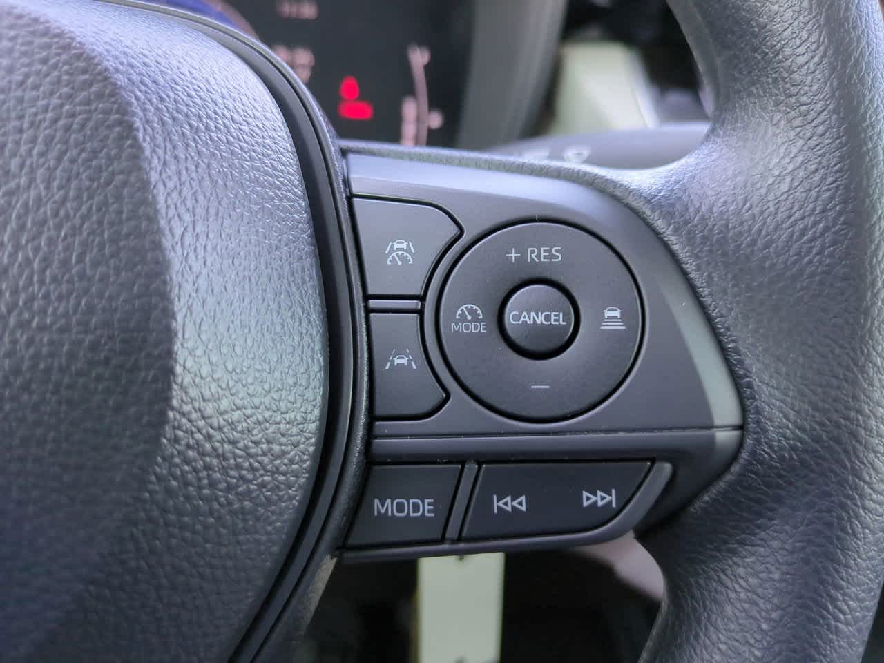 Thumbnail: 2026 Toyota Corolla Cross - 23