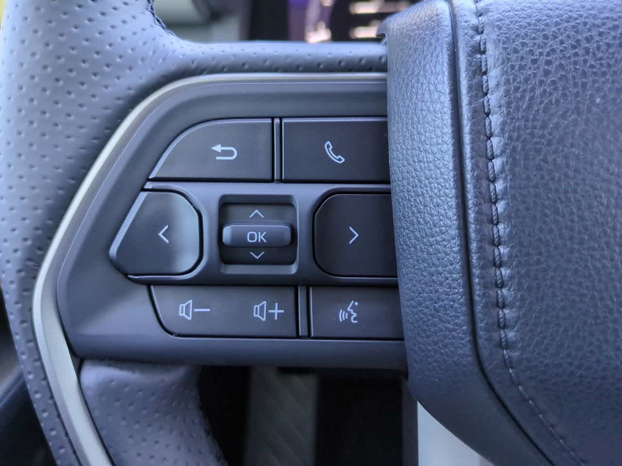 Thumbnail: 2026 Toyota 4Runner - 23