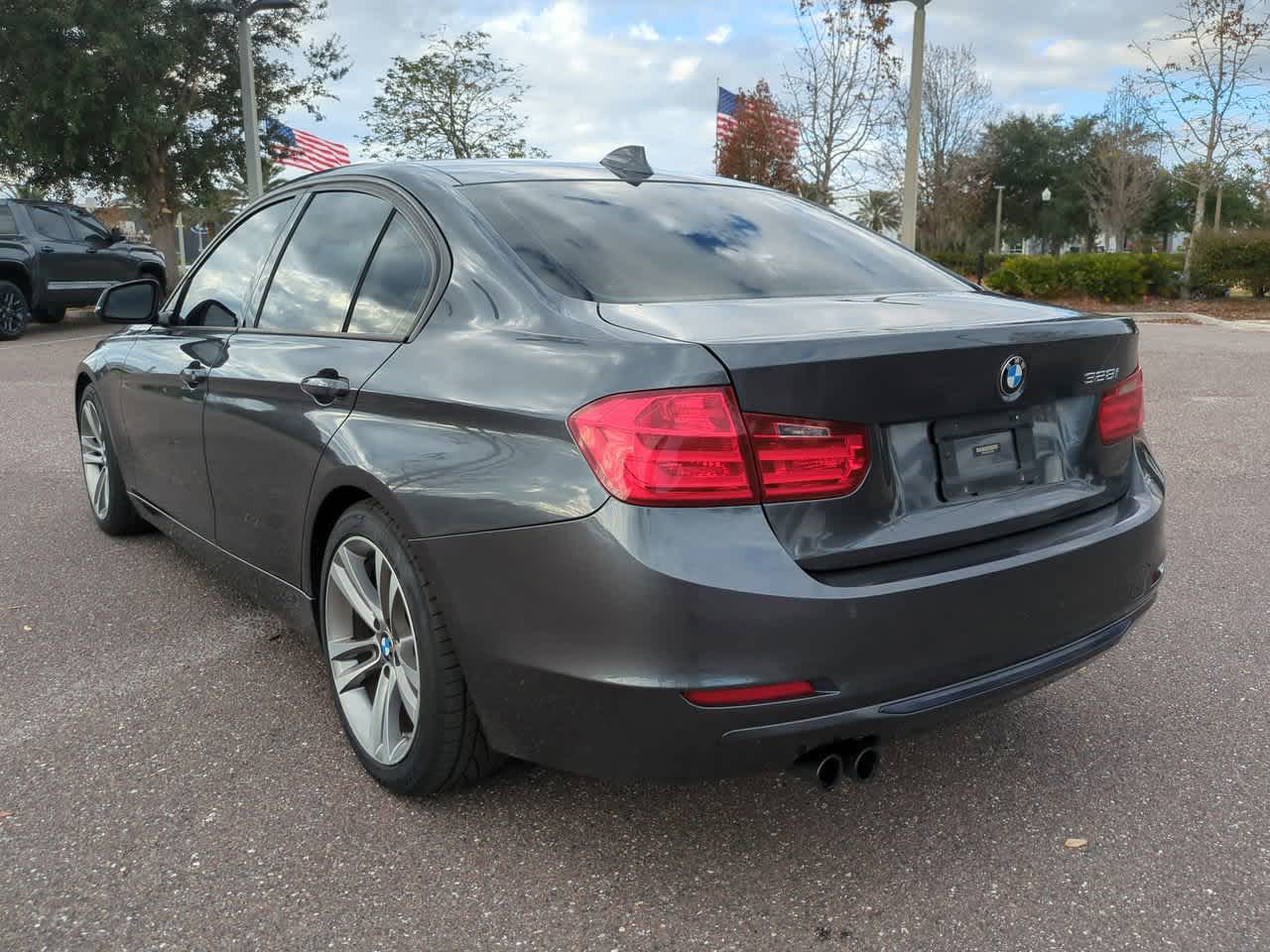 Thumbnail: 2013 BMW 3 Series - 4
