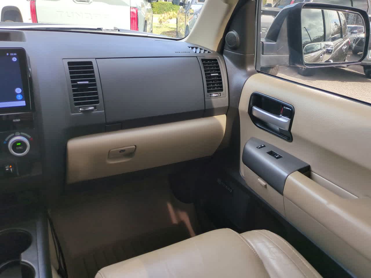 Thumbnail: 2010 Toyota Sequoia - 17