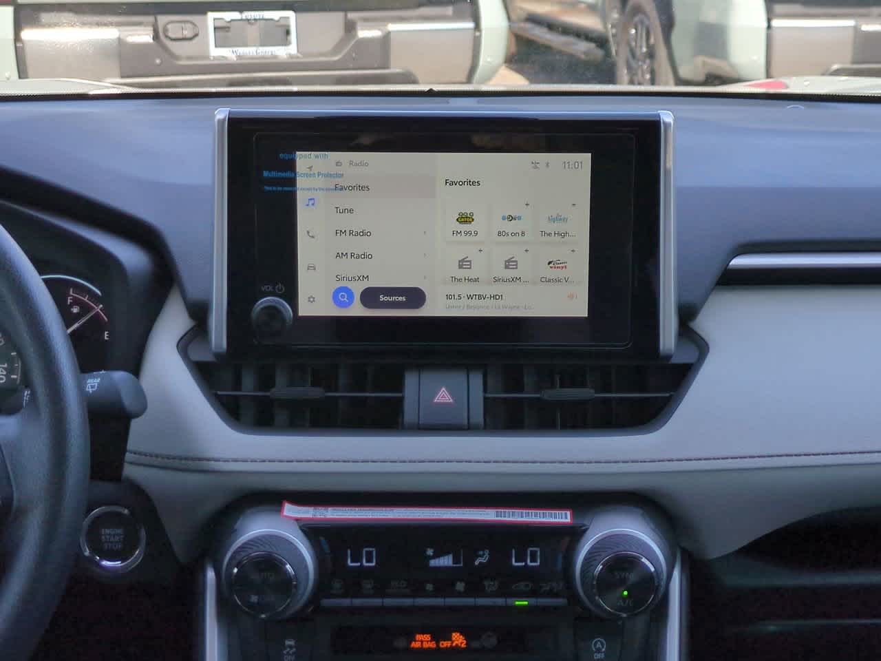 Thumbnail: 2025 Toyota RAV4 - 17