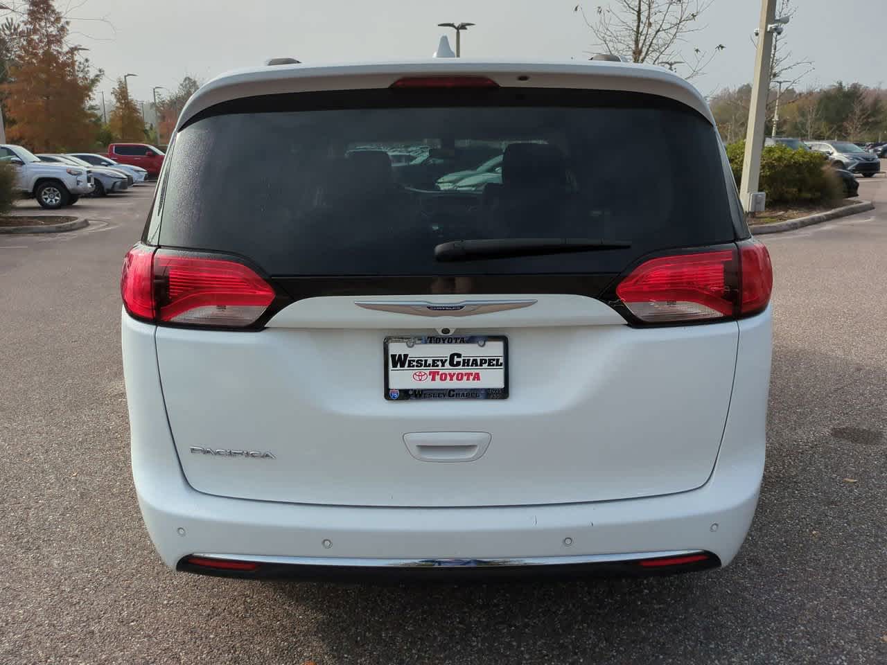 Thumbnail: 2020 Chrysler Pacifica - 5