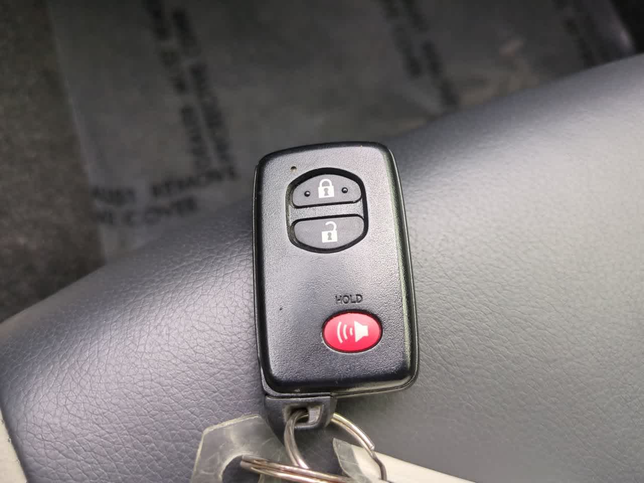 Thumbnail: 2014 Toyota Prius - 24