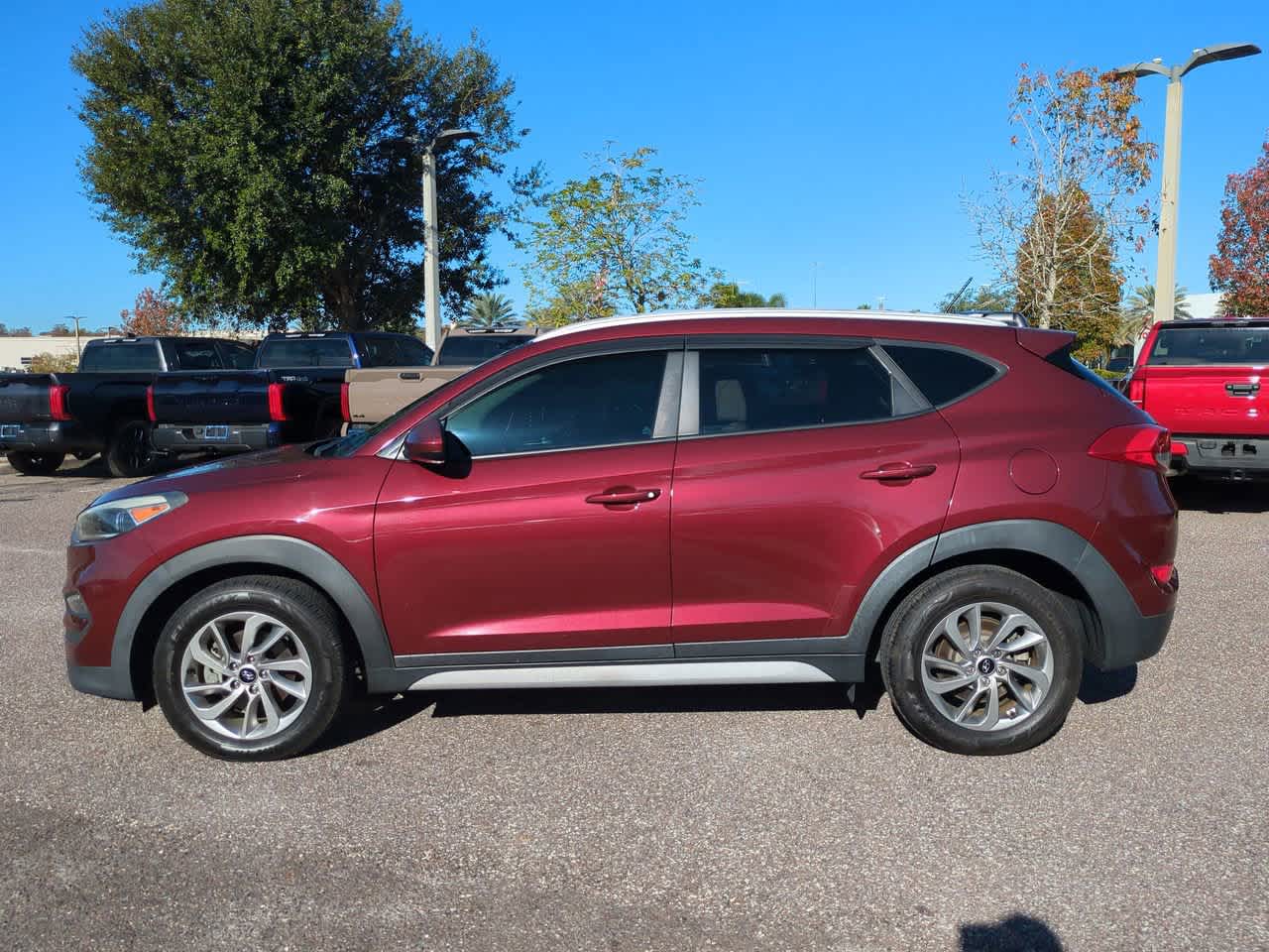 Thumbnail: 2017 Hyundai Tucson - 3