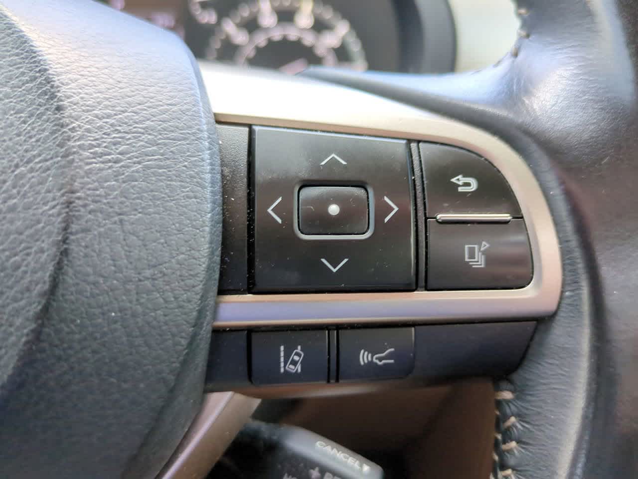 Thumbnail: 2020 Lexus GX - 27