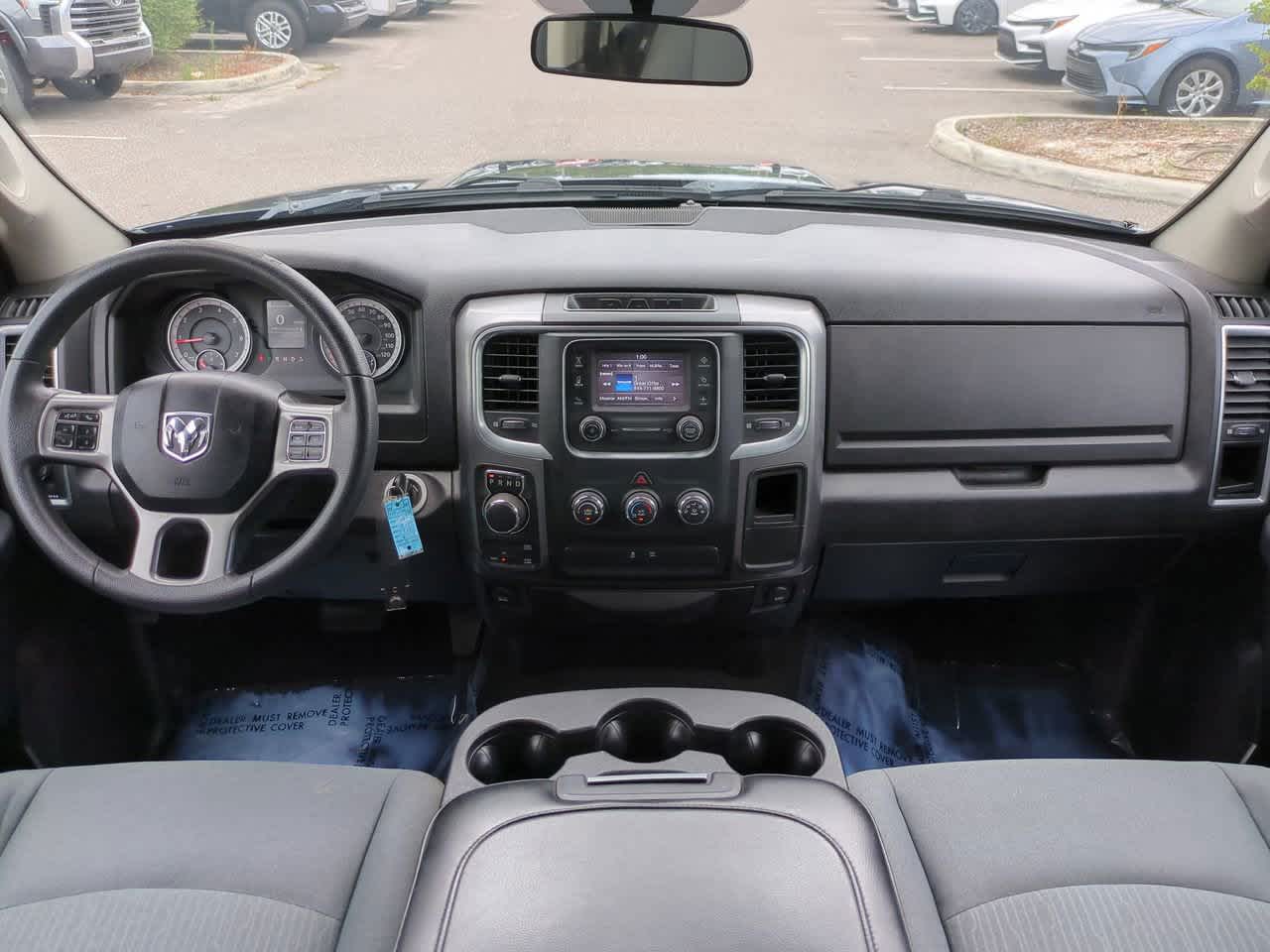 Thumbnail: 2021 RAM 1500 Classic - 14