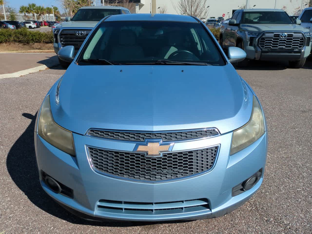 Thumbnail: 2012 Chevrolet Cruze - 9