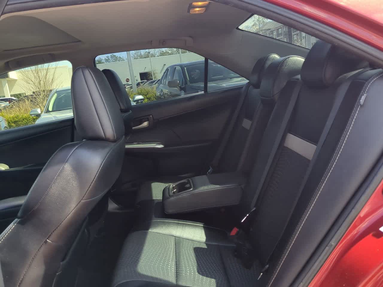 Thumbnail: 2012 Toyota Camry - 13