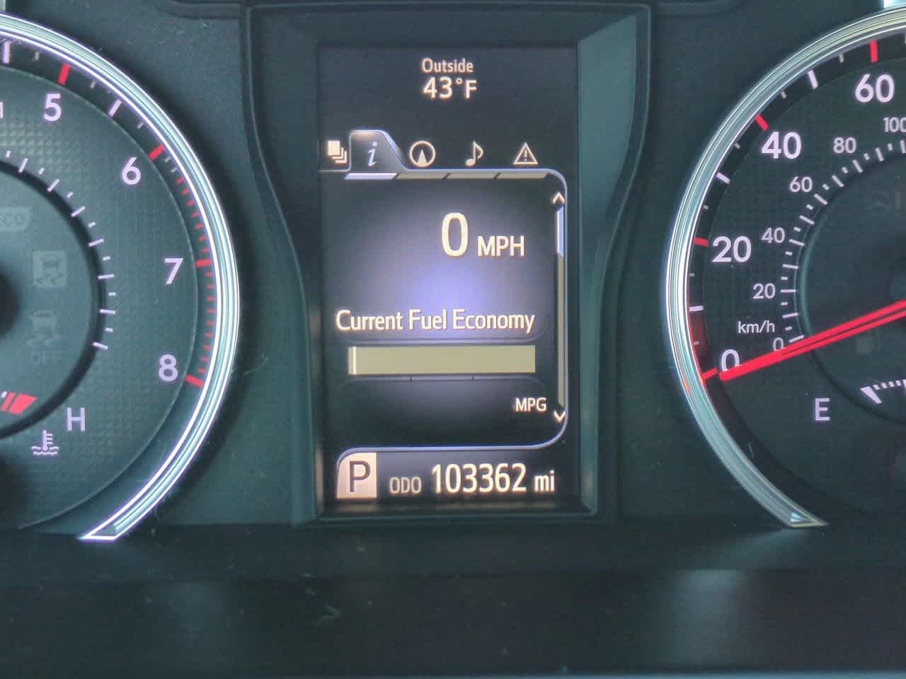 Thumbnail: 2016 Toyota Camry - 25