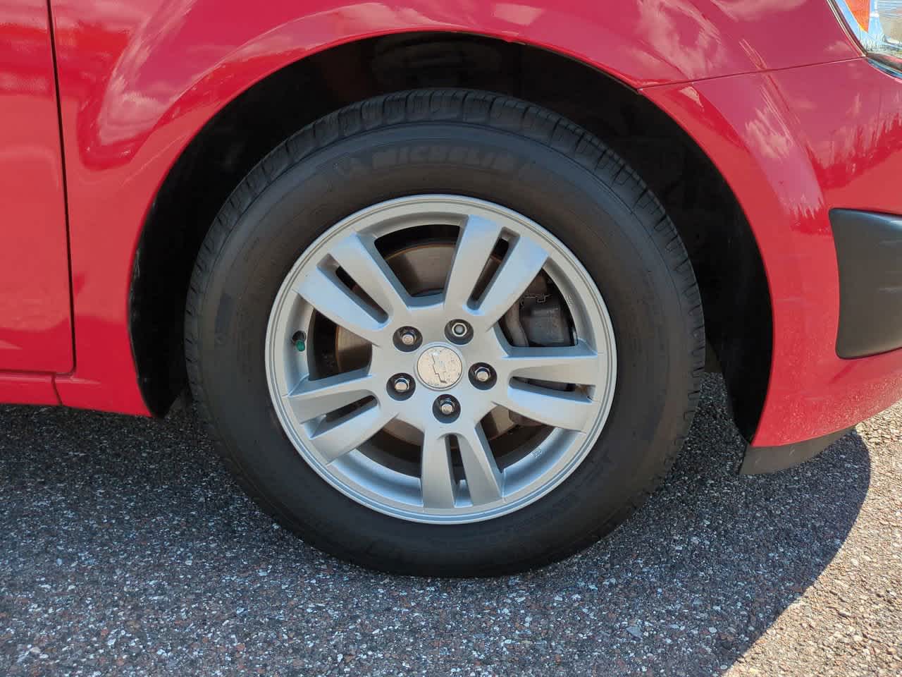 Thumbnail: 2015 Chevrolet Sonic - 11
