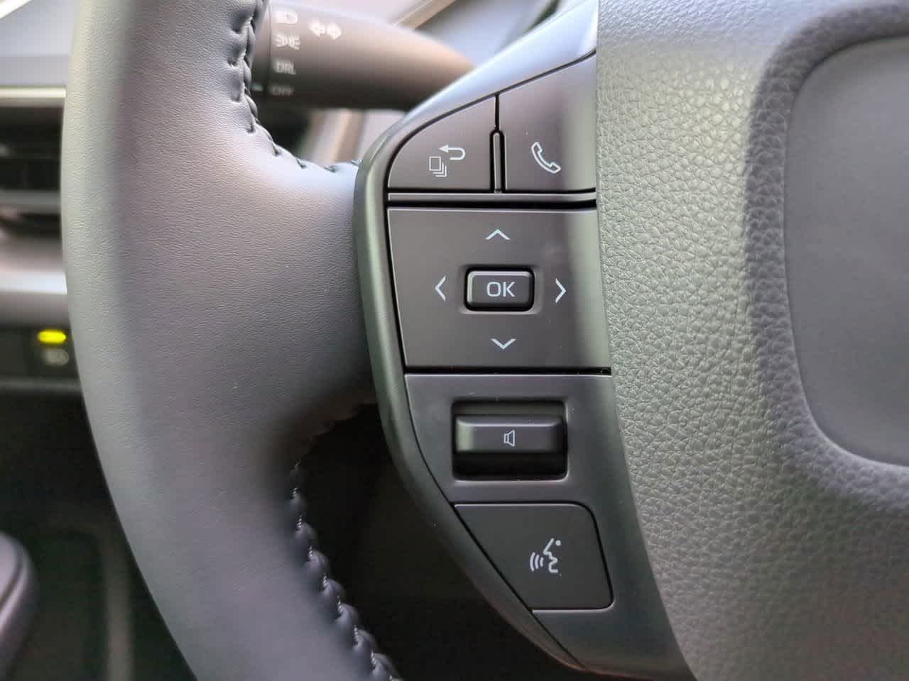 Thumbnail: 2026 Toyota Prius - 22