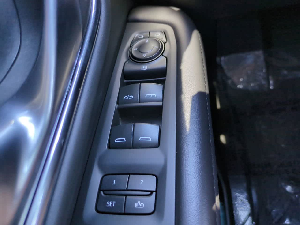 Thumbnail: 2022 Chevrolet Tahoe - 24