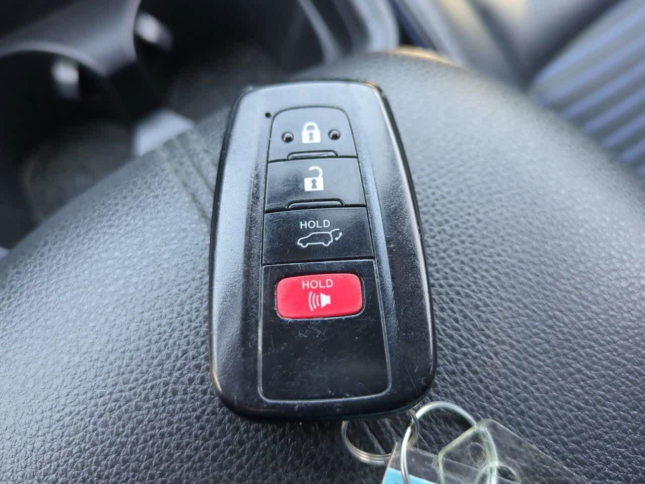 Thumbnail: 2019 Toyota RAV4 - 29
