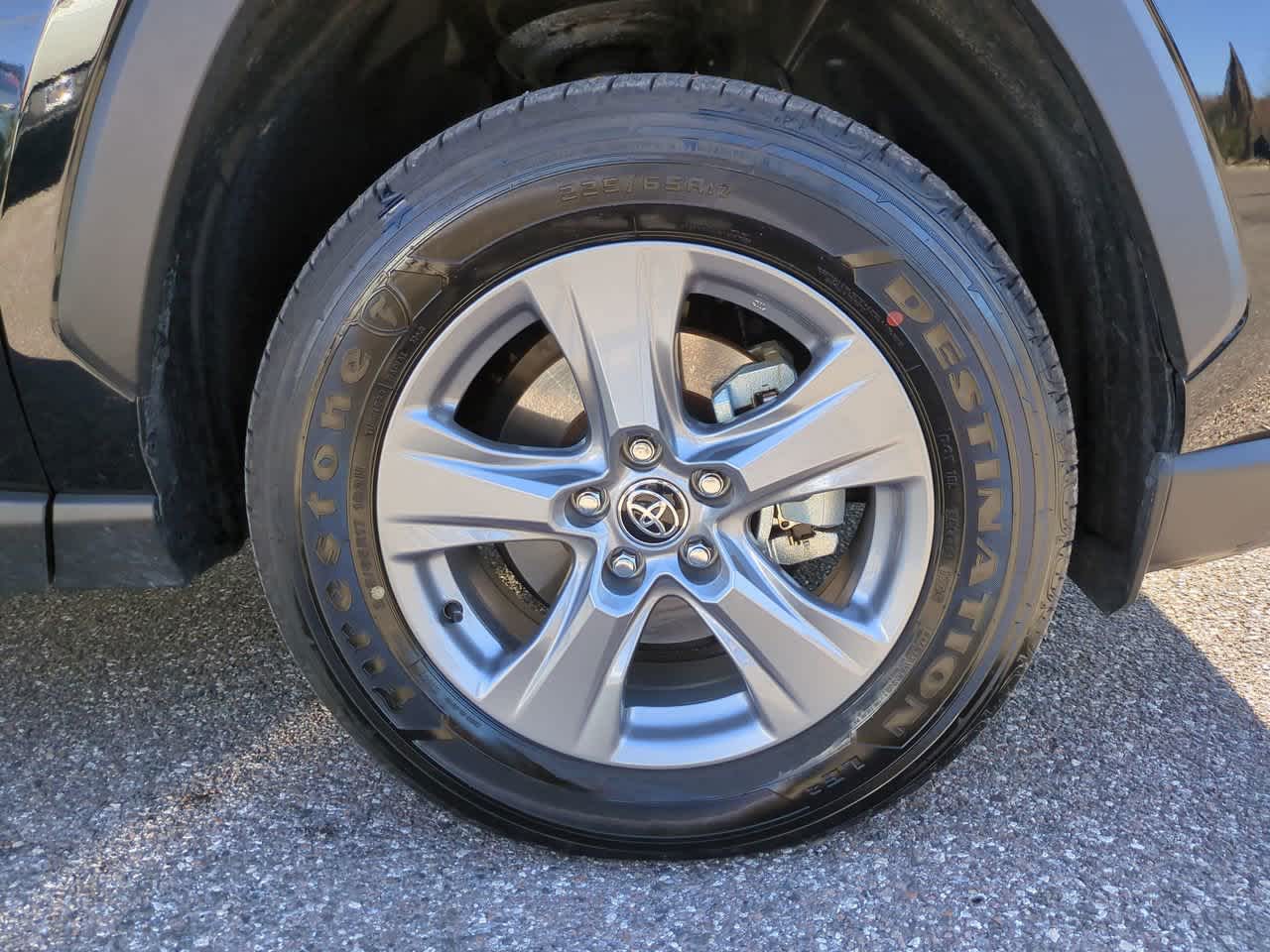 Thumbnail: 2025 Toyota RAV4 - 11