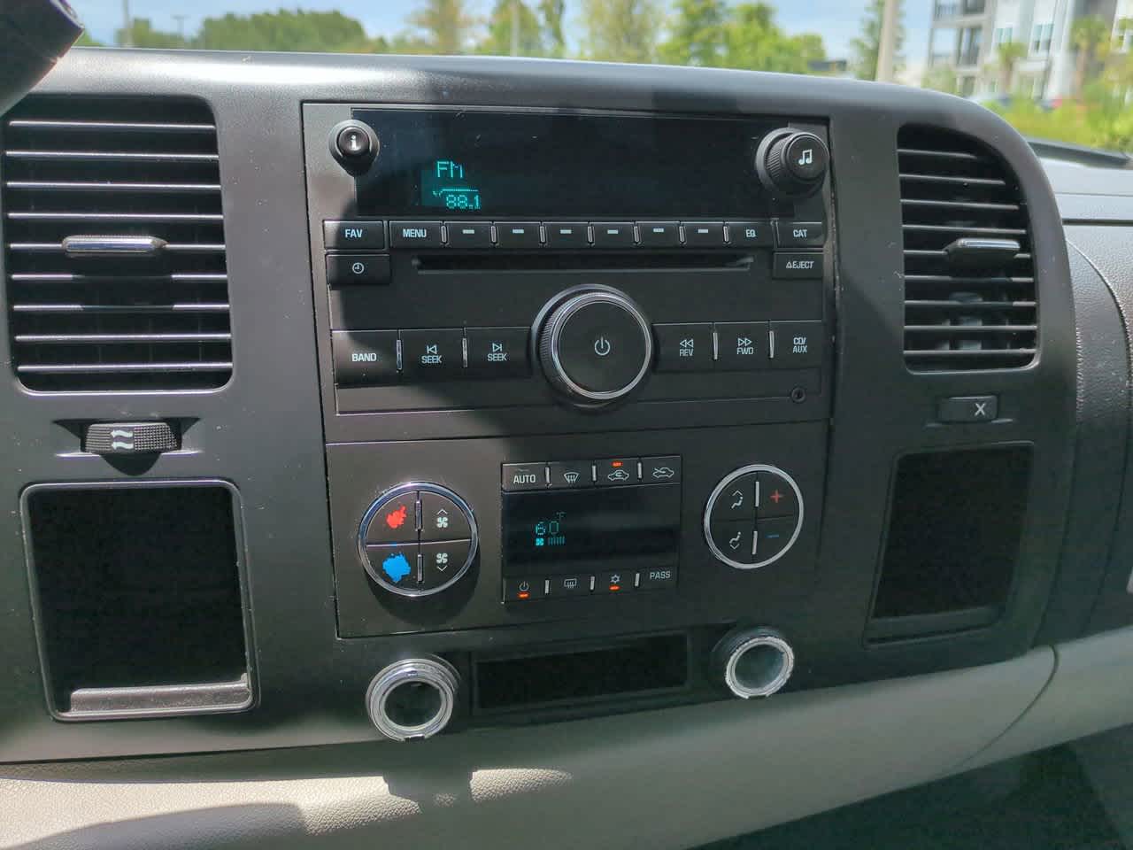 Thumbnail: 2007 Chevrolet Silverado 1500 - 15