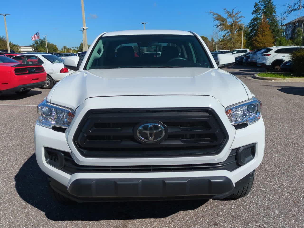 Thumbnail: 2022 Toyota Tacoma - 9