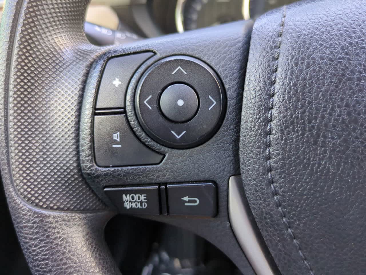 Thumbnail: 2016 Toyota Corolla - 22