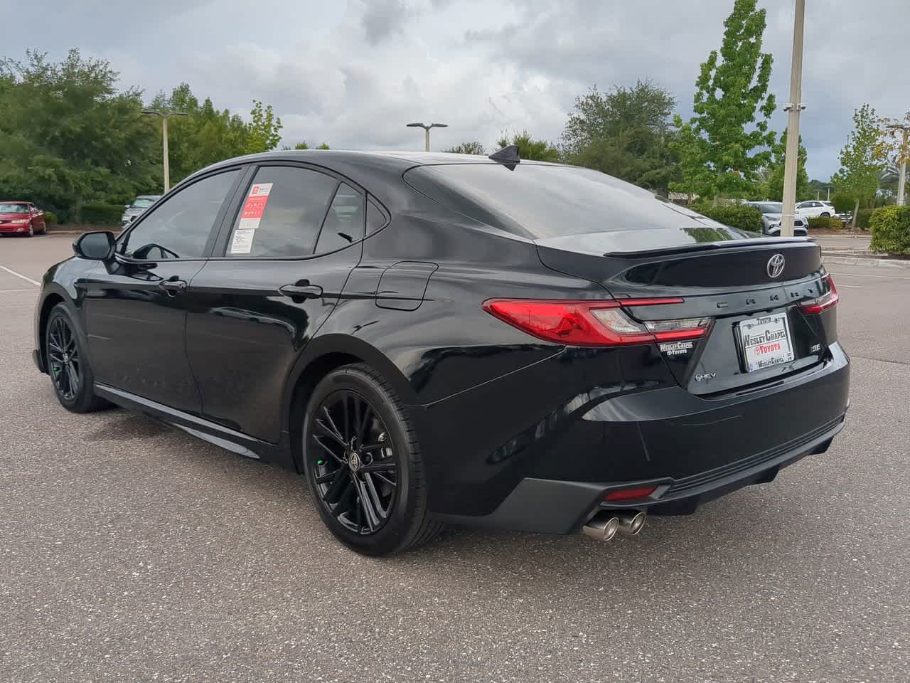 2025 Toyota Camry SE 4