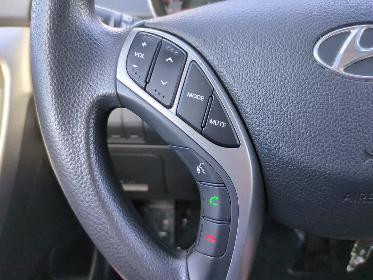 Thumbnail: 2014 Hyundai Elantra - 22
