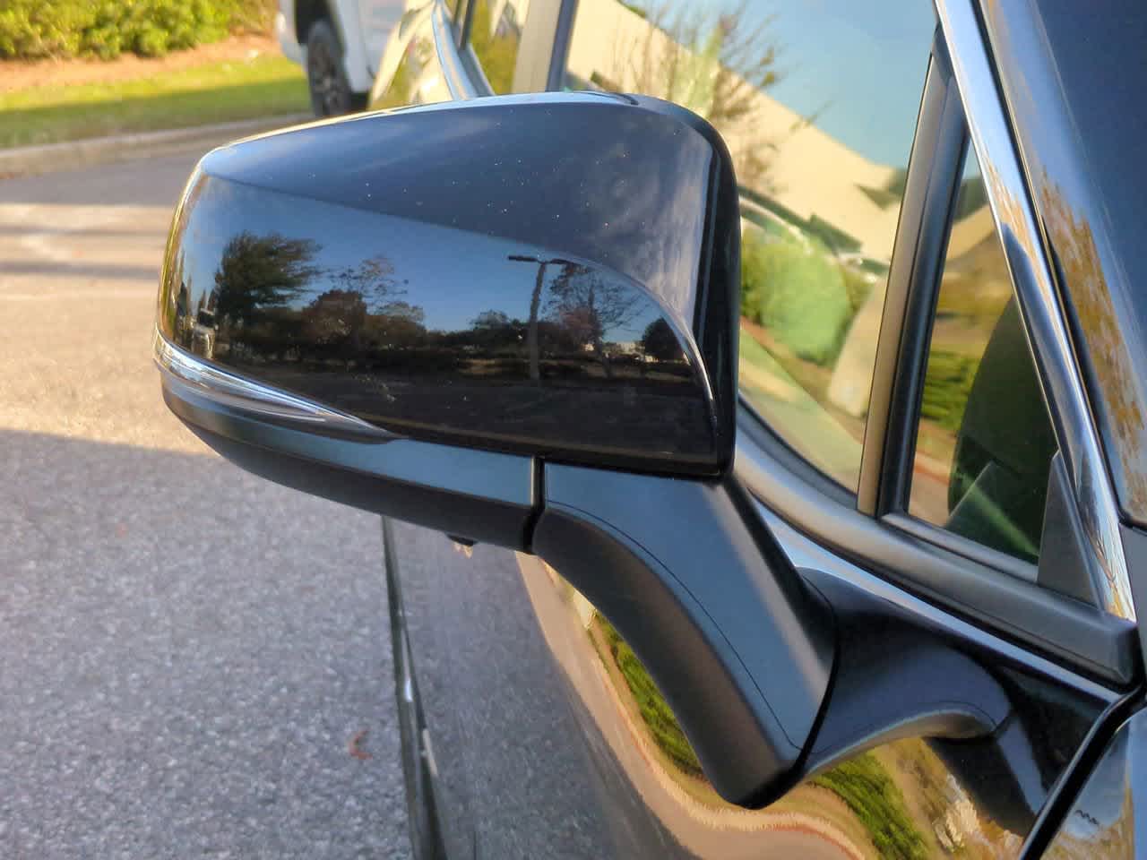 Thumbnail: 2025 Toyota RAV4 - 11