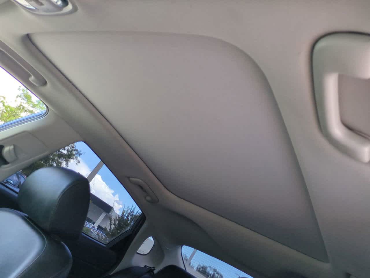 Thumbnail: 2019 Kia Optima - 19