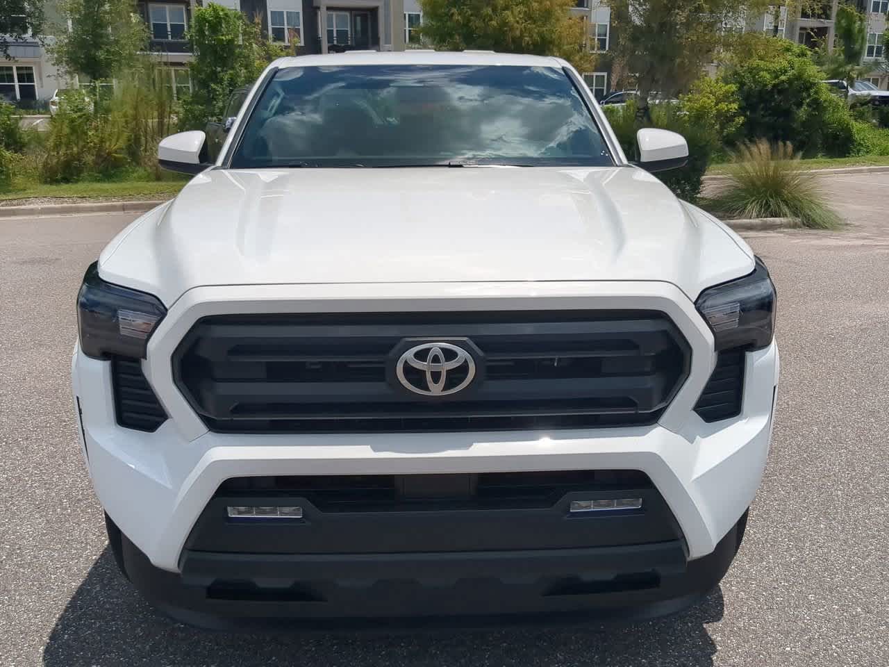 Thumbnail: 2025 Toyota Tacoma - 9