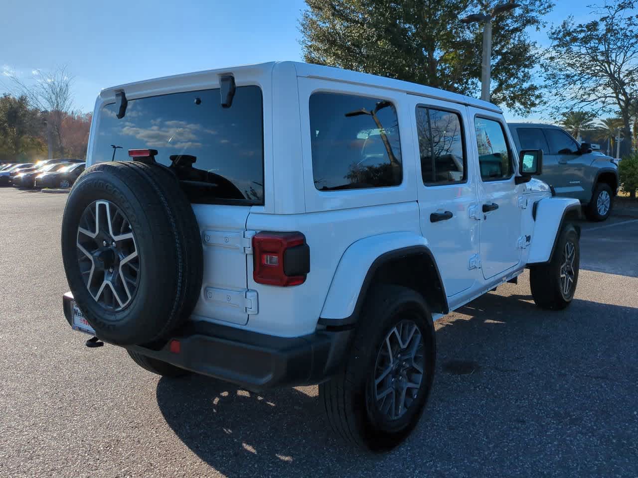 Thumbnail: 2025 Jeep Wrangler - 6