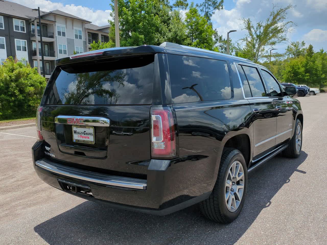 Thumbnail: 2016 GMC Yukon XL - 6