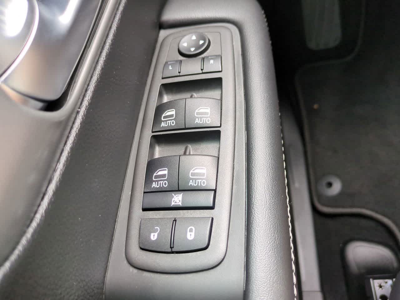 Thumbnail: 2026 Chrysler Pacifica - 23