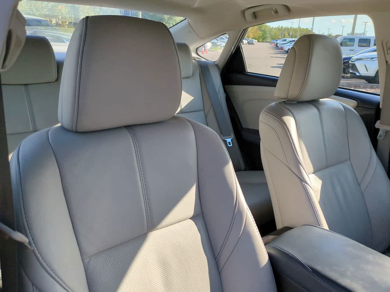 Thumbnail: 2013 Toyota Avalon - 7