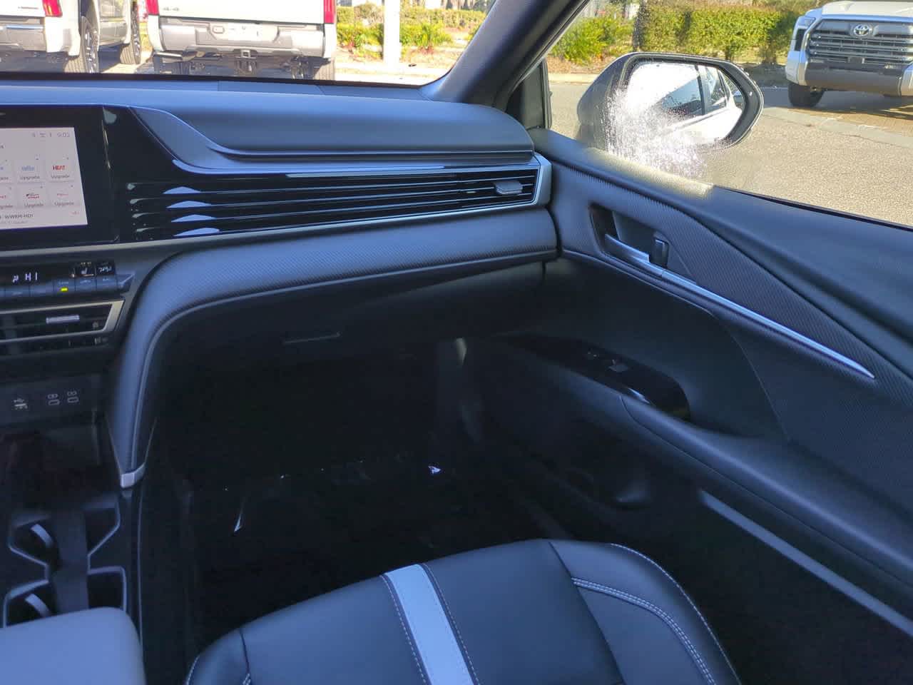 Thumbnail: 2025 Toyota Camry - 16