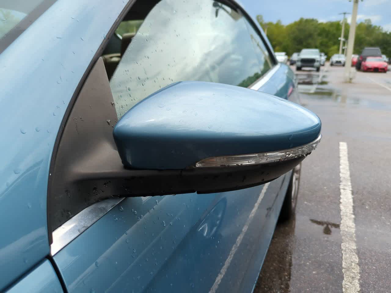 Thumbnail: 2009 Volkswagen Eos - 11