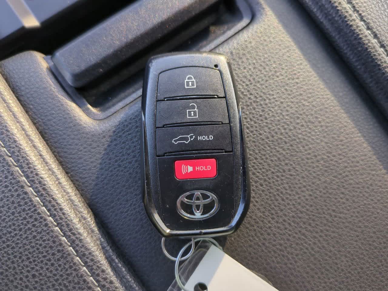 Thumbnail: 2025 Toyota Grand Highlander - 28