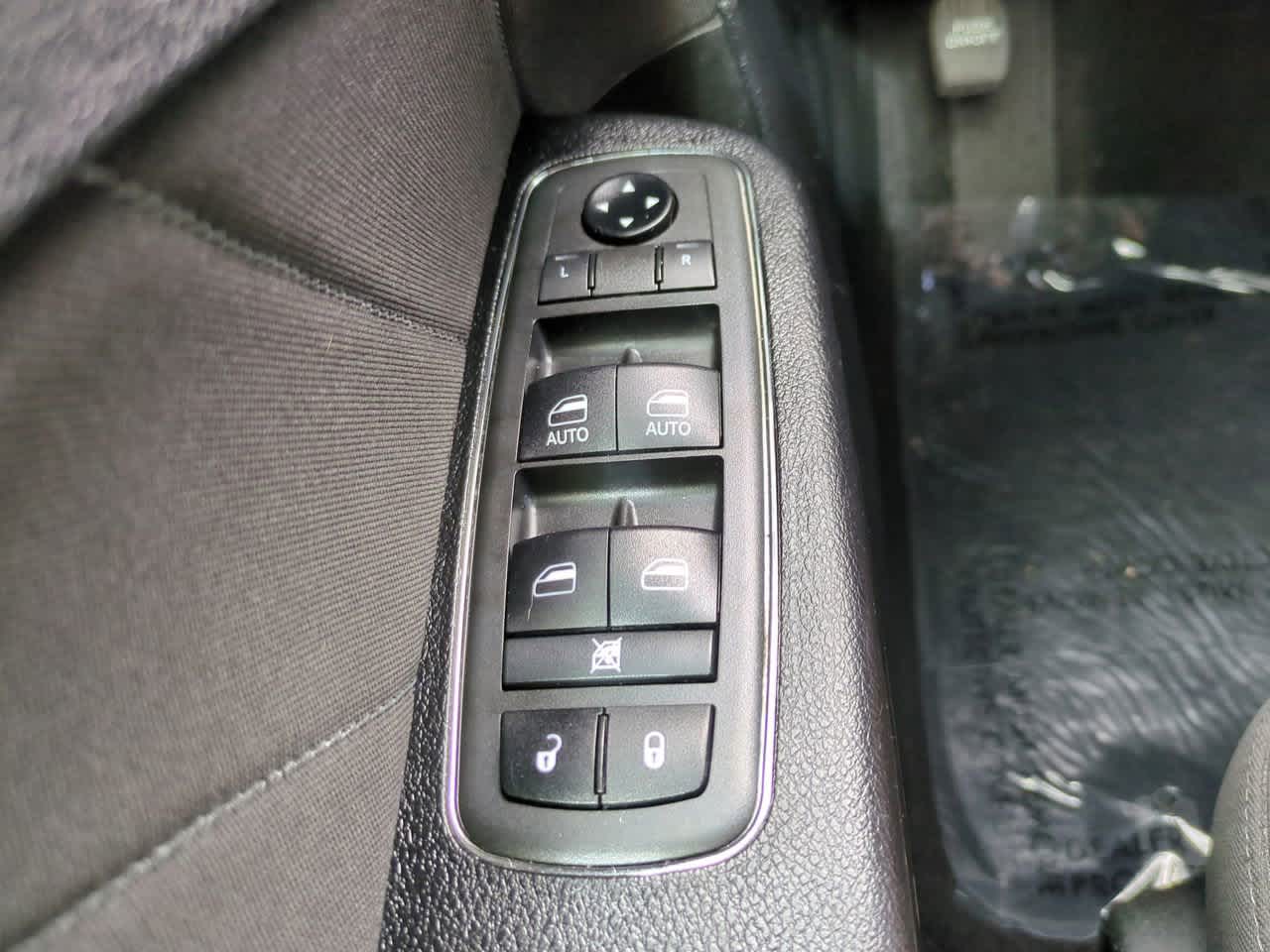 Thumbnail: 2021 Dodge Charger - 20