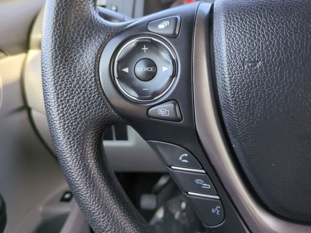 Thumbnail: 2016 Honda Pilot - 23