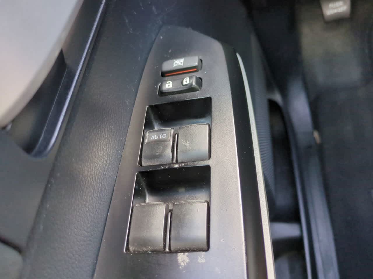 Thumbnail: 2015 Toyota Tundra - 21