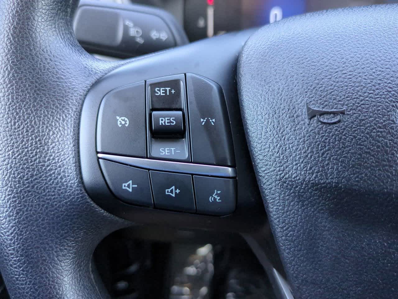 Thumbnail: 2025 Ford Escape - 22