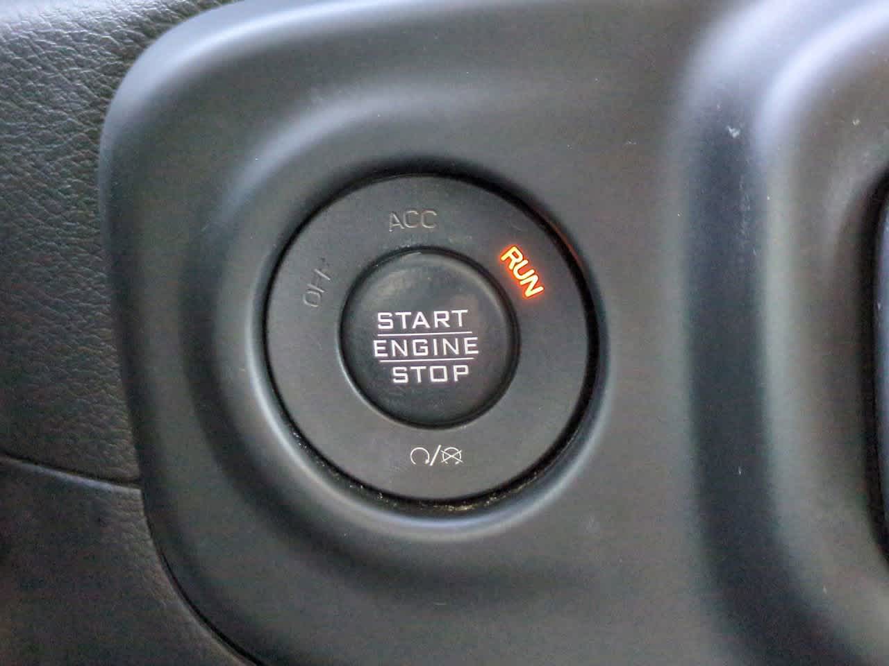 Thumbnail: 2018 Jeep Wrangler - 27