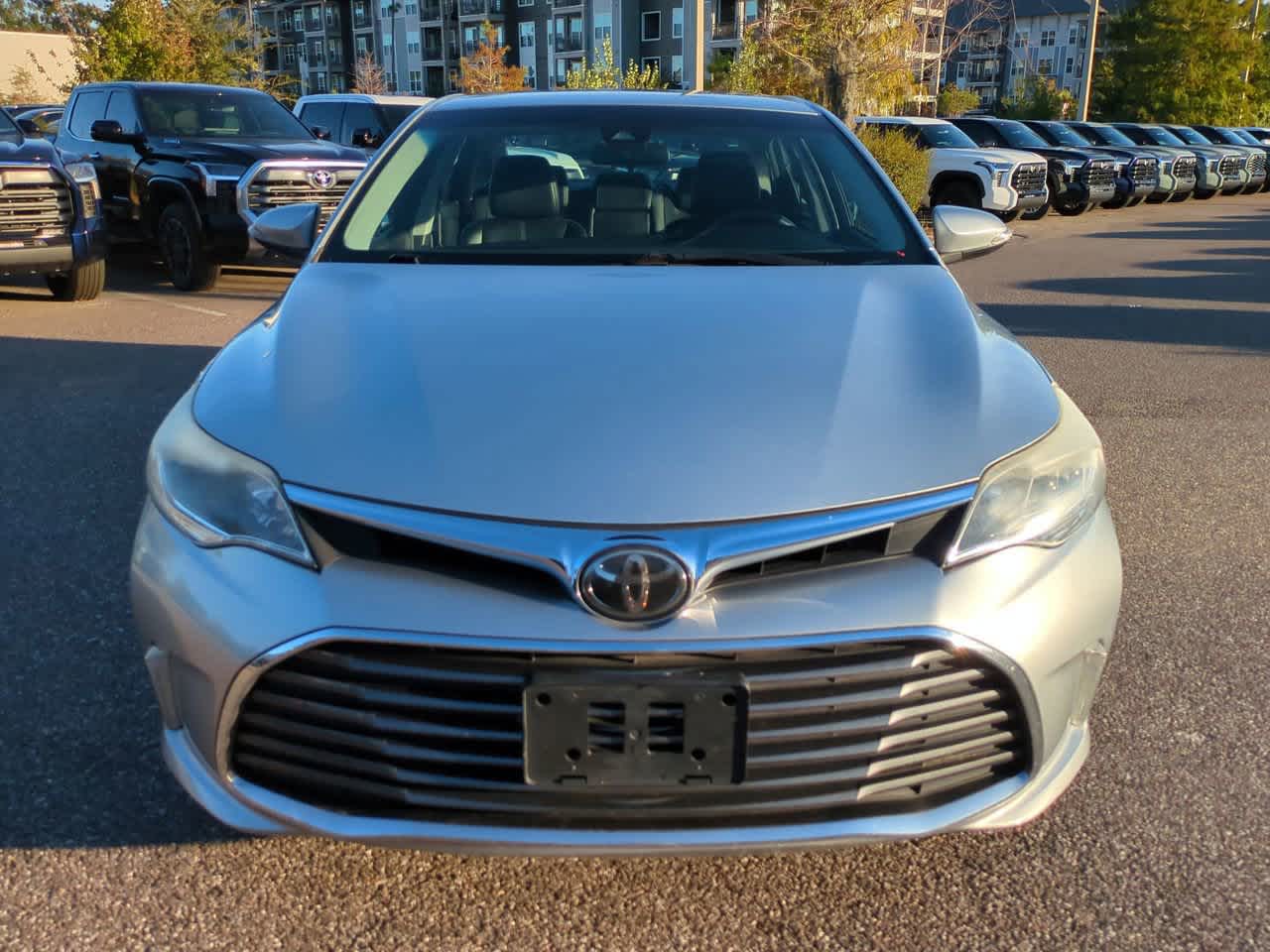 Thumbnail: 2018 Toyota Avalon - 9