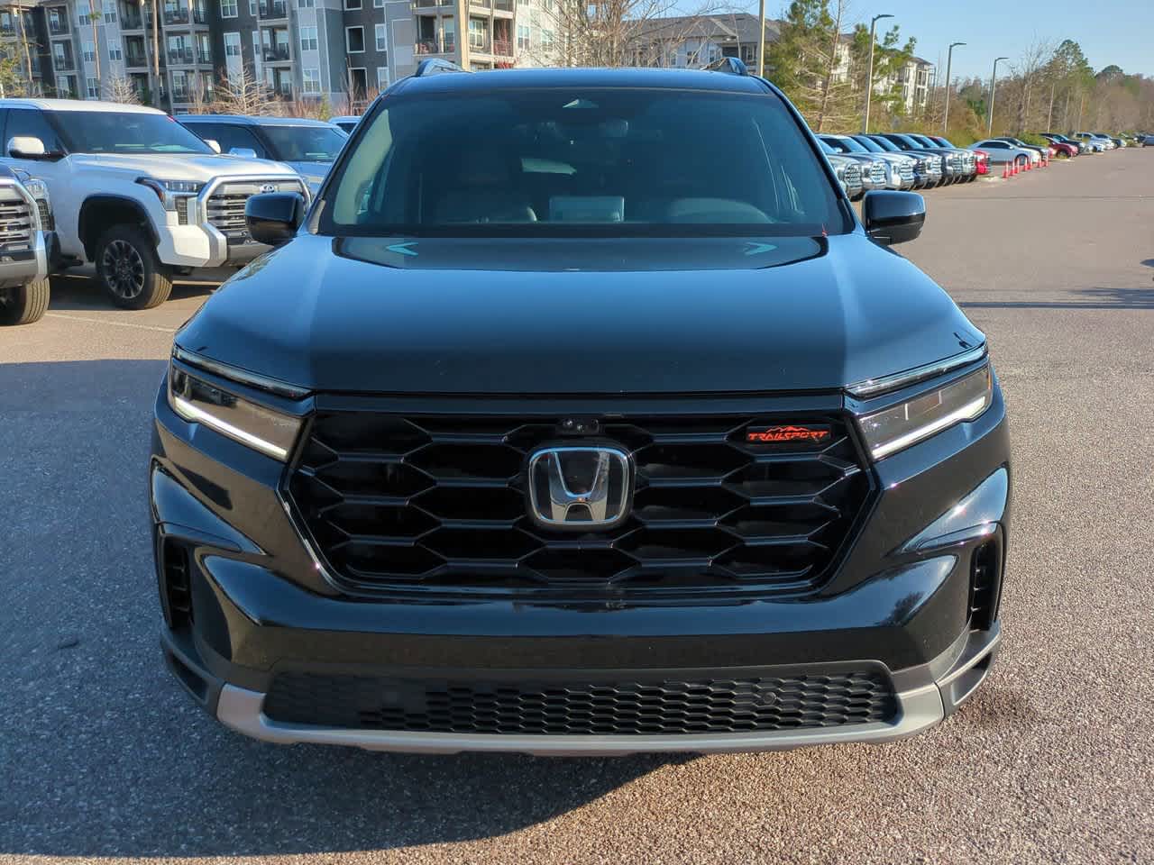 Thumbnail: 2025 Honda Pilot - 8