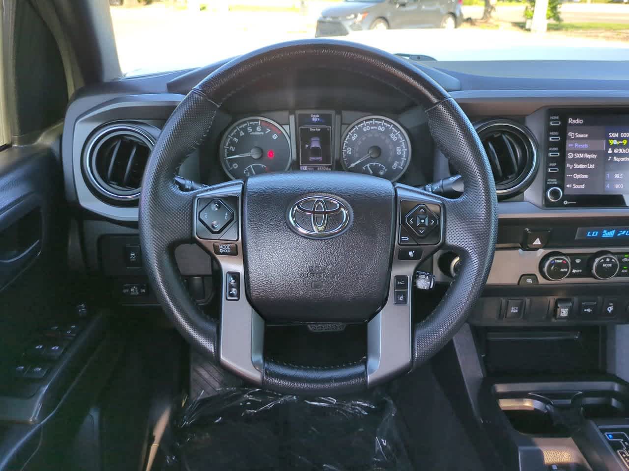 Thumbnail: 2023 Toyota Tacoma - 15