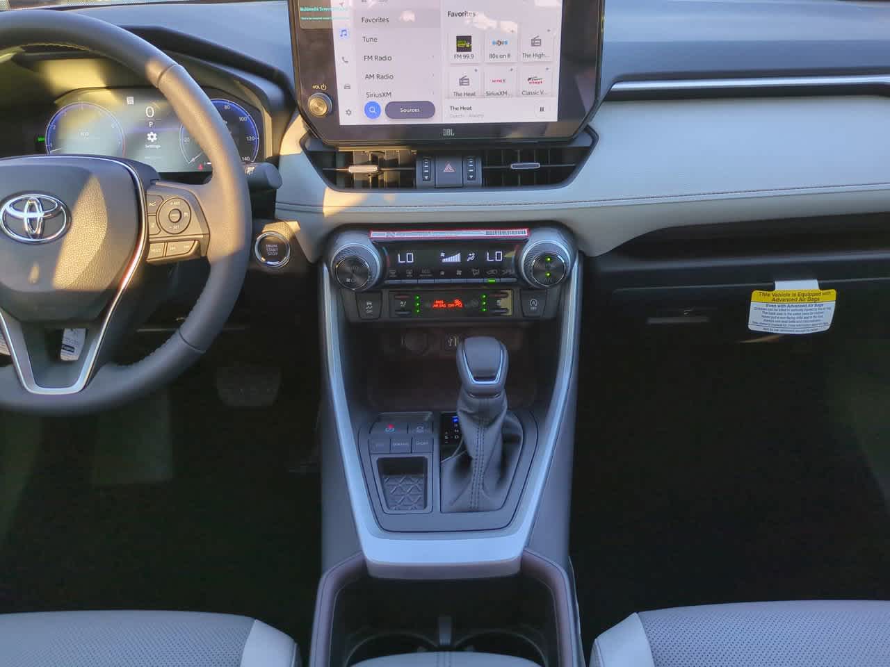 Thumbnail: 2025 Toyota RAV4 - 17