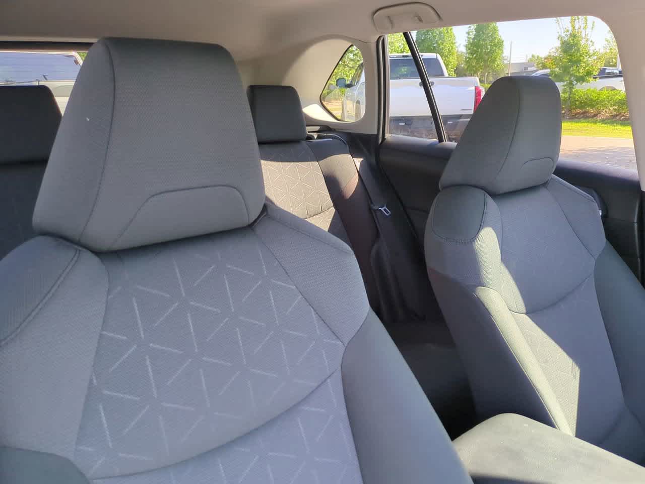 Thumbnail: 2025 Toyota RAV4 - 7