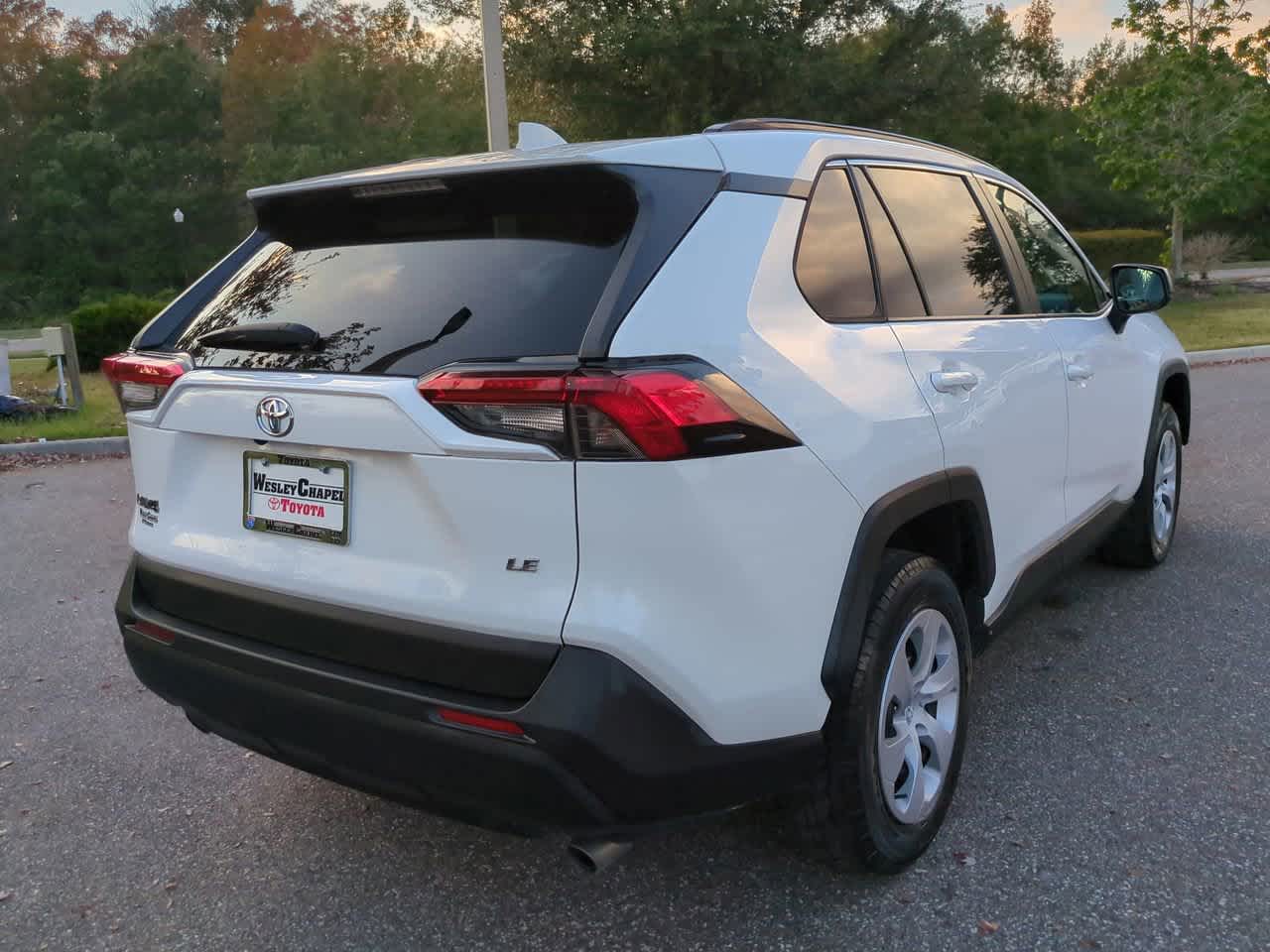 Thumbnail: 2020 Toyota RAV4 - 6