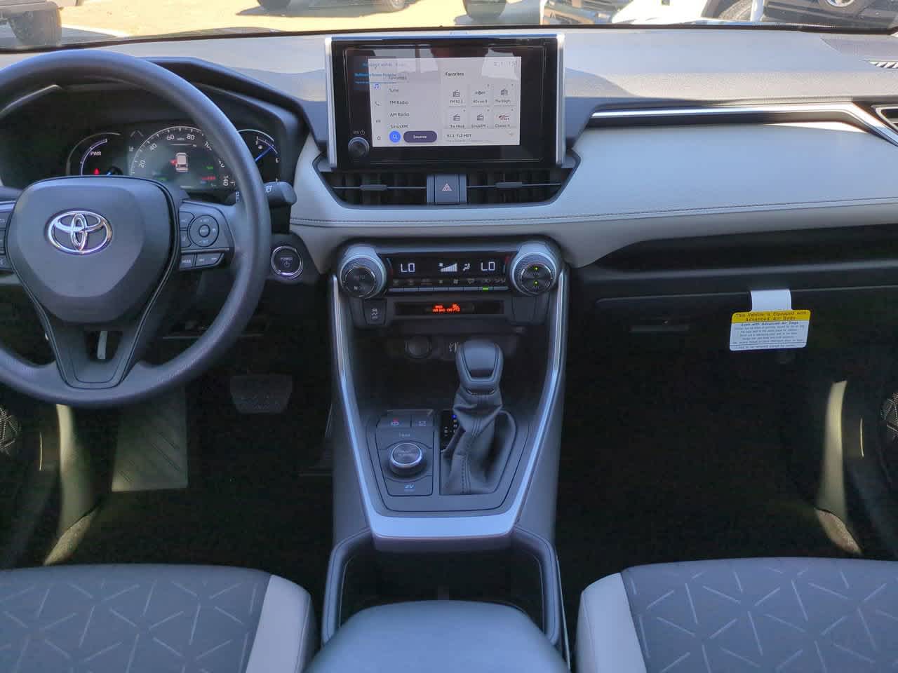 Thumbnail: 2025 Toyota RAV4 - 18