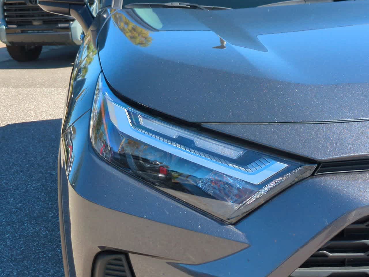 Thumbnail: 2025 Toyota RAV4 - 10