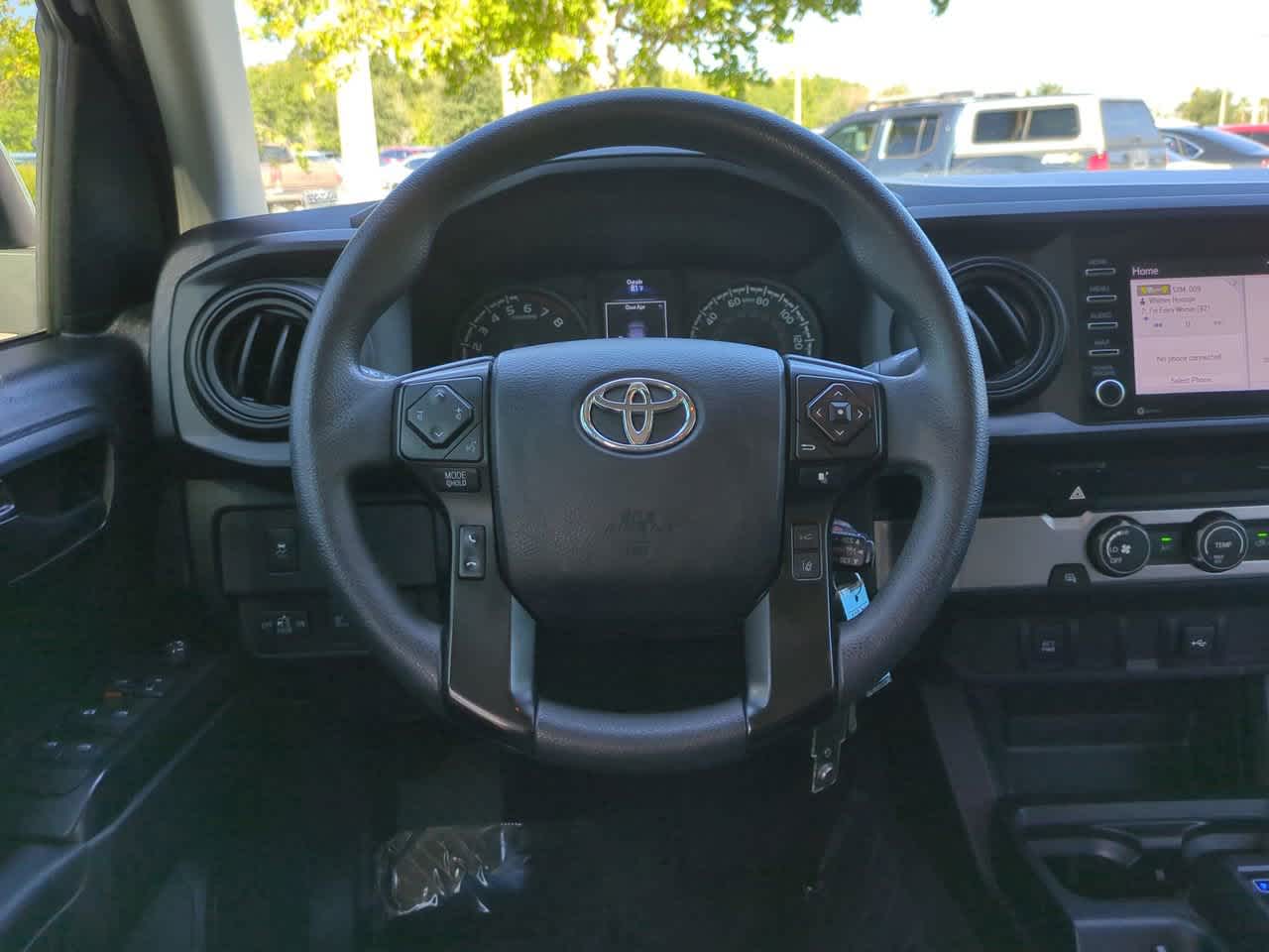 Thumbnail: 2022 Toyota Tacoma - 15